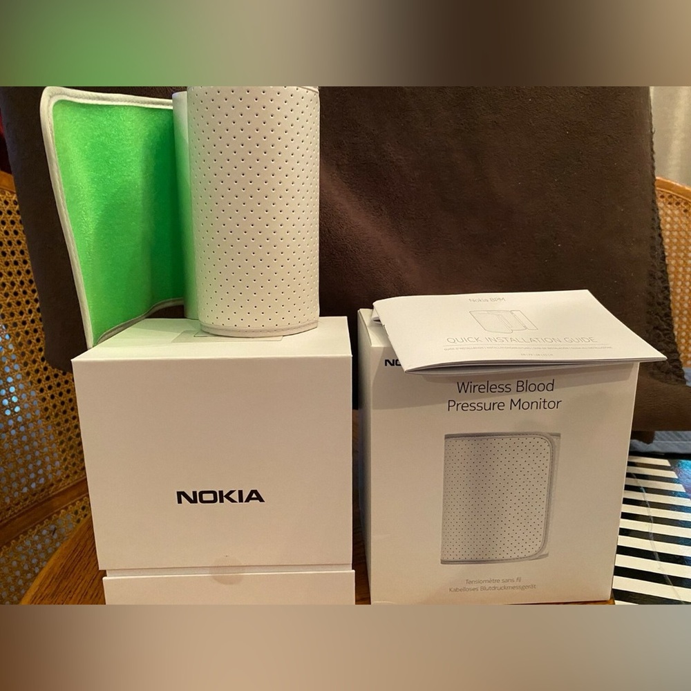 Nokia Wireless Blood Pressure Health Monitor with Green Lining New in Box